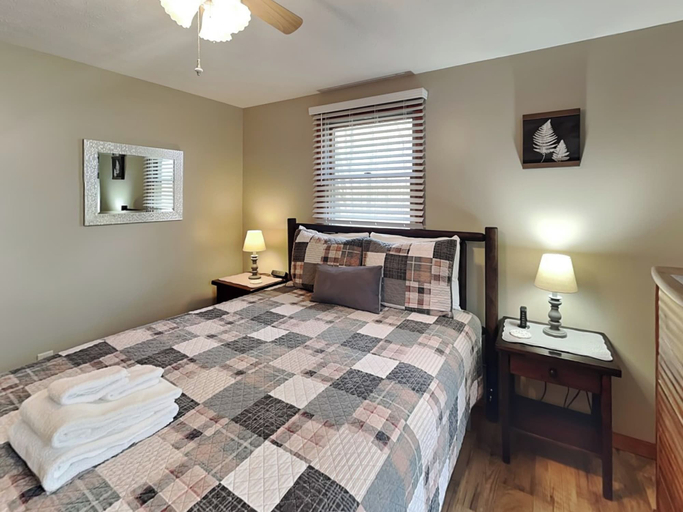 Bedroom 3, Laurel Ridge by Taylor Made Deep Creek, Garrett