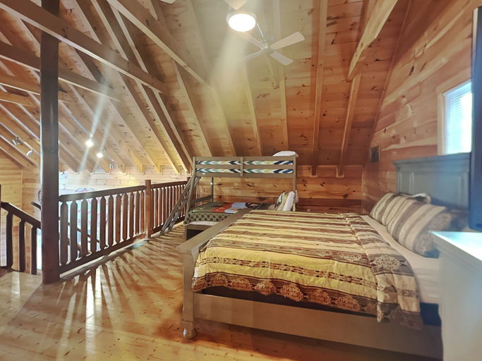 Bedroom 3, Take It Easy by Jackson Mountain Rentals, Sevier