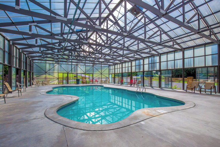 Sport & Beauty 5, Mountain Mist by Jackson Mountain Rentals, Sevier