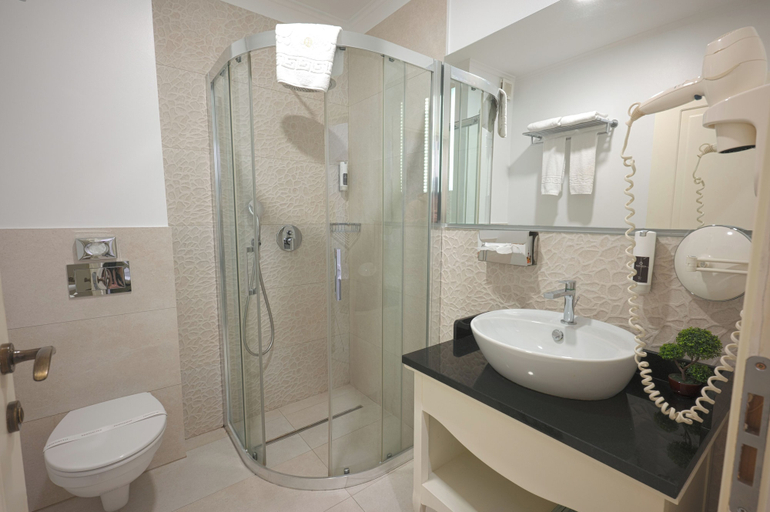 Bathroom 4, Old Town Boutique Hotel, Municipiul Bucuresti
