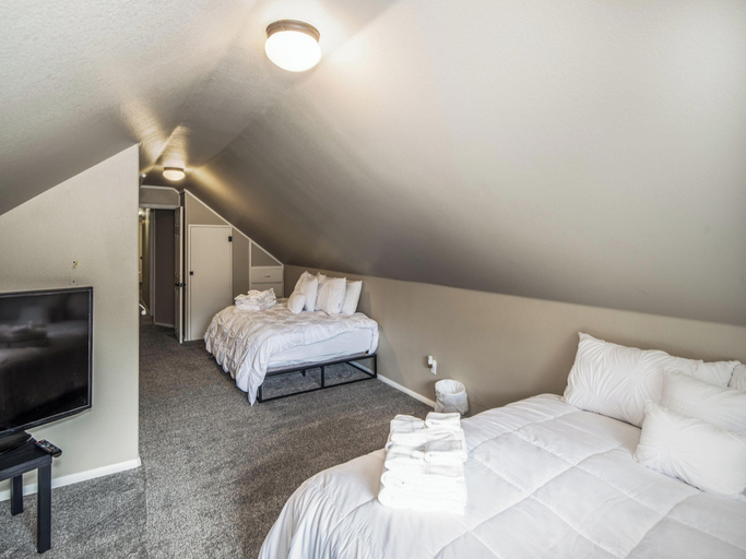 Bedroom 2, Benji's Canyon by Ruidoso Vacation Rentals, Lincoln
