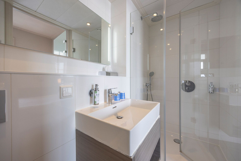Bathroom 4, Fletcher Nautisch Kwartier, Huizen