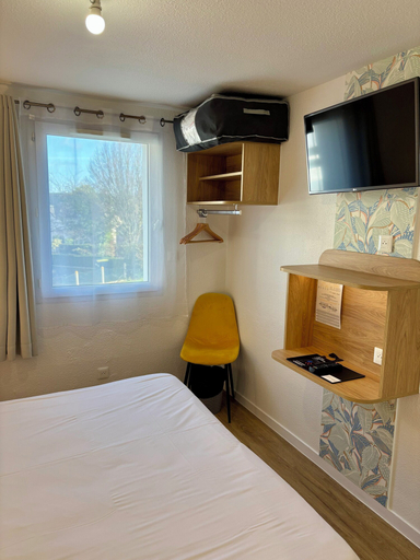 Bedroom 3, Hôtel Le Pavillon de Saint-Lô, Manche
