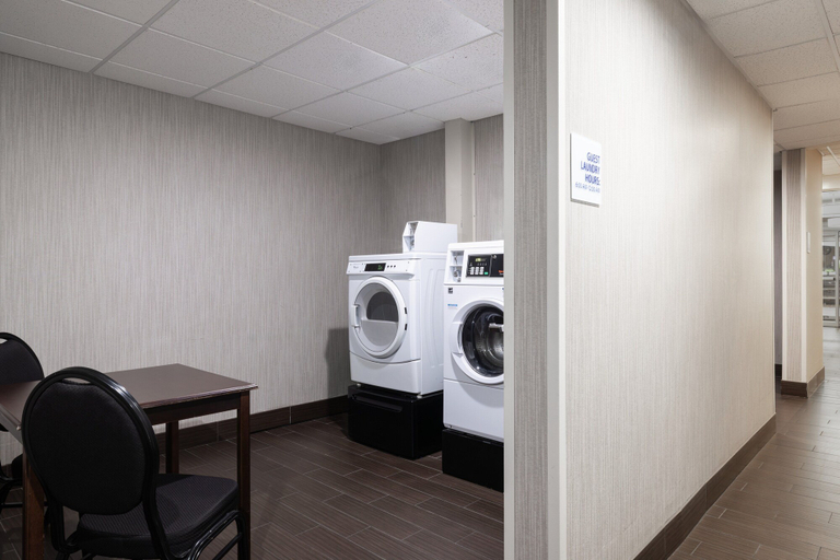 Bathroom 5, Holiday Inn Express LUDLOW - CHICOPEE AREA by IHG, Hampden
