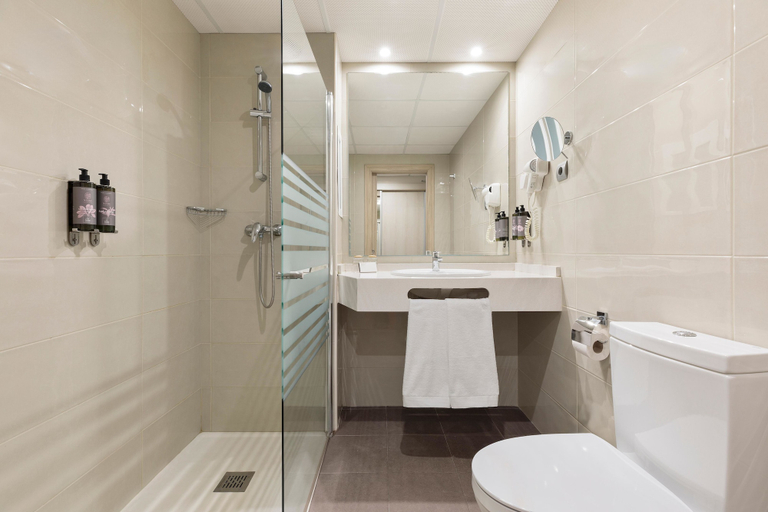 Bathroom 5, Hotel Best Los Angeles, Tarragona