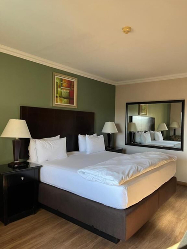 Bedroom 3, Hampshire Hotel Ballito Durban, iLembe