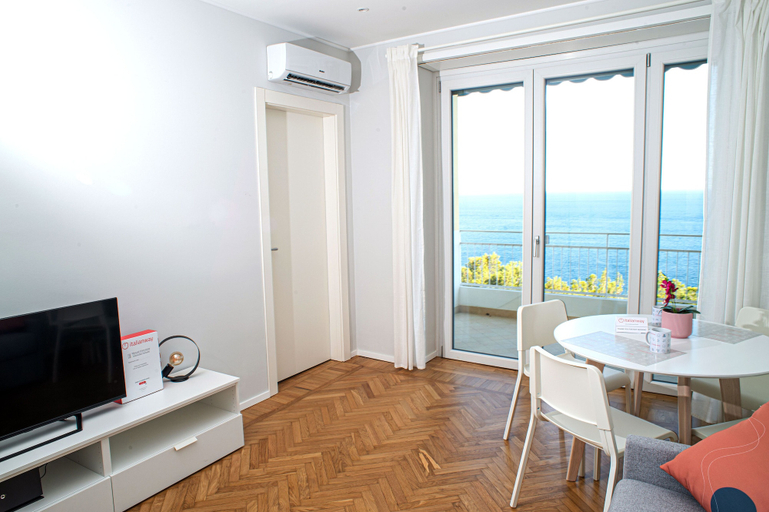 Others 4, Italianway - Marconi 442, Imperia
