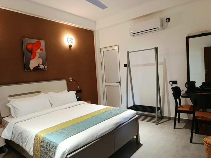 Bedroom 2, Grand Minaro, Kaduwela