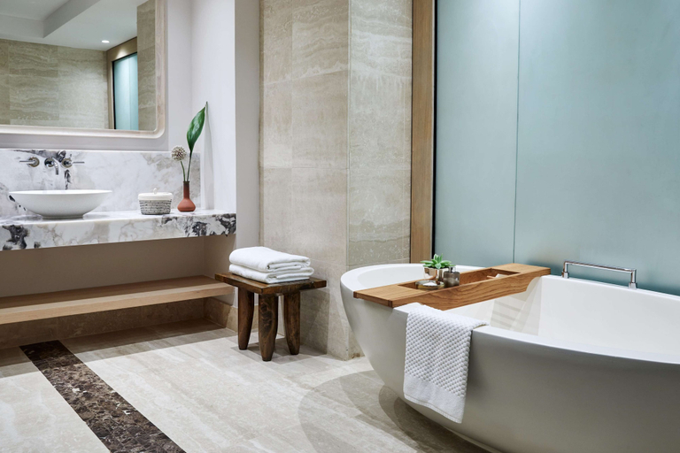 Bathroom 5, One&Only Cape Town, City of Cape Town