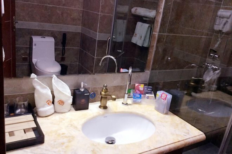 Bathroom 4, Shengfu Hotel, Tangshan