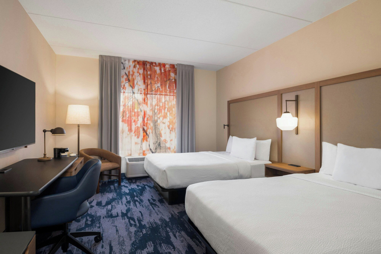 Bedroom 4, Fairfield Inn & Suites by Marriott Cumberland, Allegany