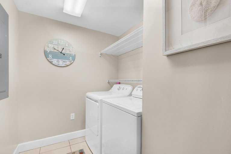 Bathroom 4, Sunrise Beach 910, Bay