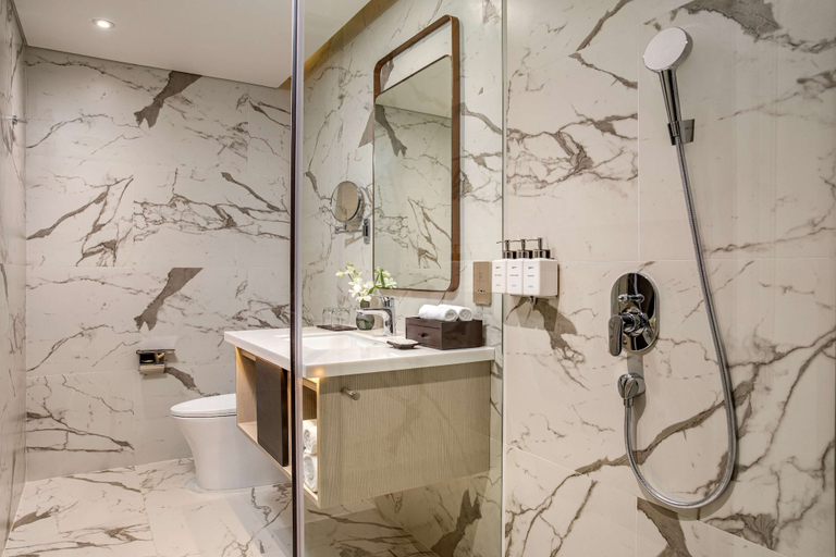 Bathroom 5, Radisson Hotel Danang, Da Nang