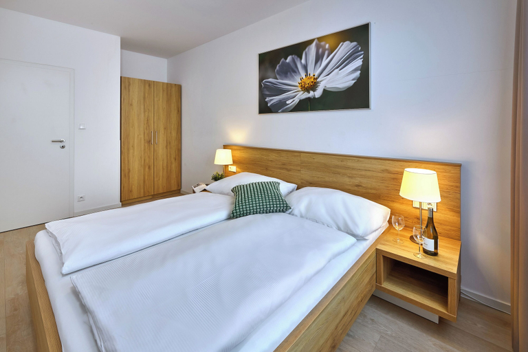 Bedroom 3, CityWest Apartments, Praha 13