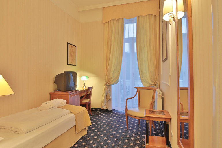 Bedroom 3, Belvedere Spa & Wellness, Cheb