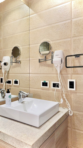 Bathroom 5, Hotel Puerto Pacifico Guayaquil Airport, Guayaquil