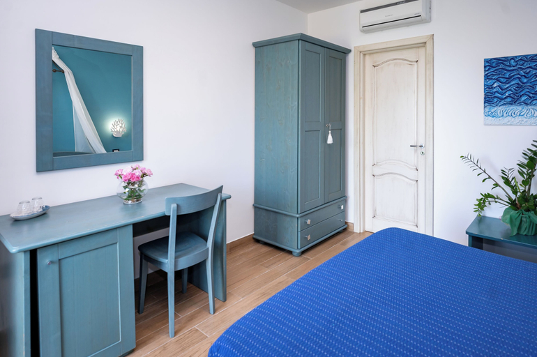 Bedroom 3, Antica Dimora Palinuro, Salerno
