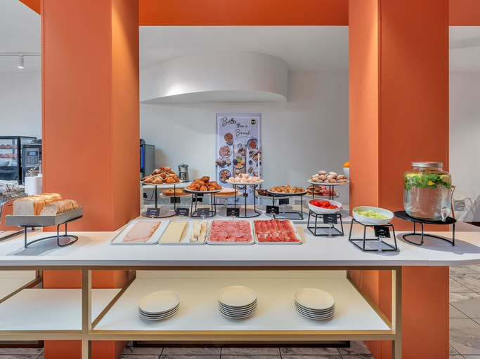 Food & Drinks 5, B&B Hotel Milano Cologno Studios, Milano
