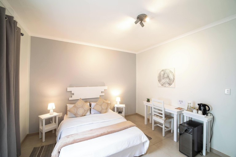 Bedroom 2, Bella Luna B&B, Walvisbay Rural