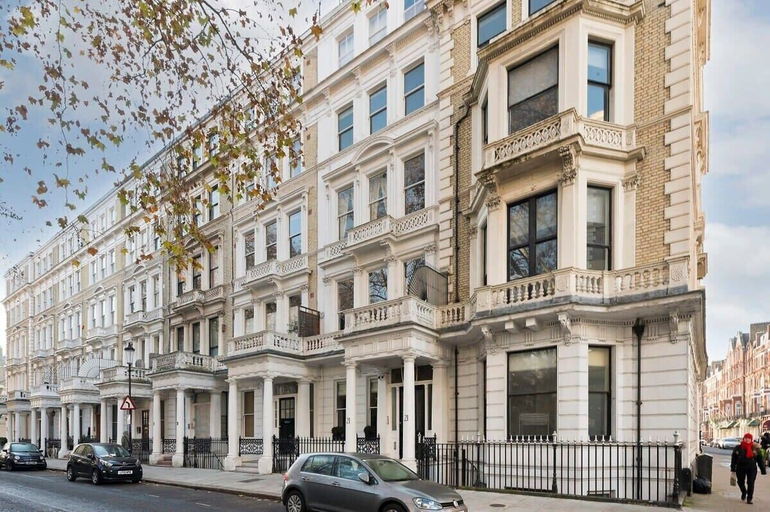 Exterior & Views, Colourful 3 Bed Kensington Garden Flat, London