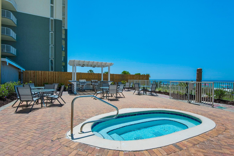 Sport & Beauty 2, Twin Palms 603, Bay
