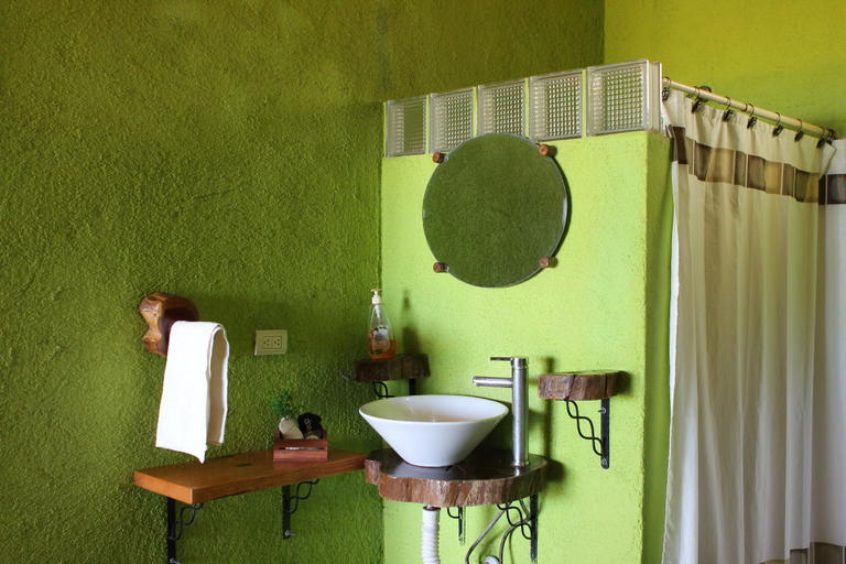Bathroom 4, Casitas El Salitral, La Paz