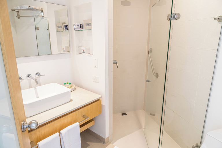 Bathroom 4, Hotel Irotama Reservado, Santa Marta (Dist. Esp.)