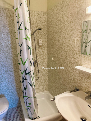 Bathroom 5, Hotel im Lustgarten, Rhein-Neckar-Kreis