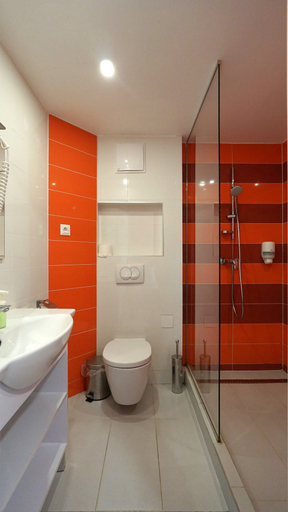 Bathroom 4, Colors Holiday Hotel, Siófok