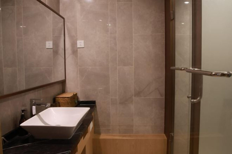 Bathroom 3, New Times Inn & Hotel, Xianyang