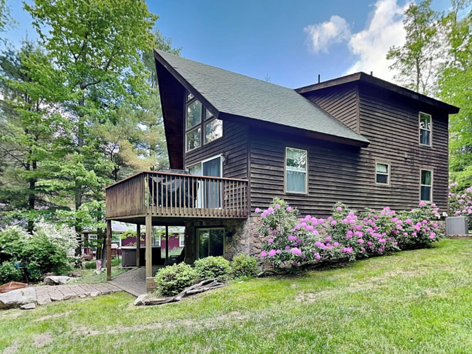 Exterior & Views 2, Tranquil Dreams by Taylor Made Deep Creek, Garrett