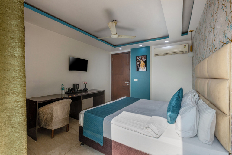 Bedroom 3, The Bed and Rock, Delhi