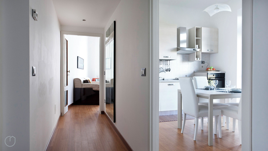 Interior 2, Italianway - Piazza Firenze 4, Milano