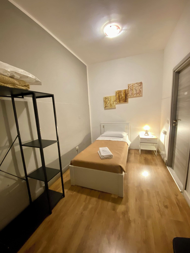 Bedroom 4, Guest House Pirelli, Milano