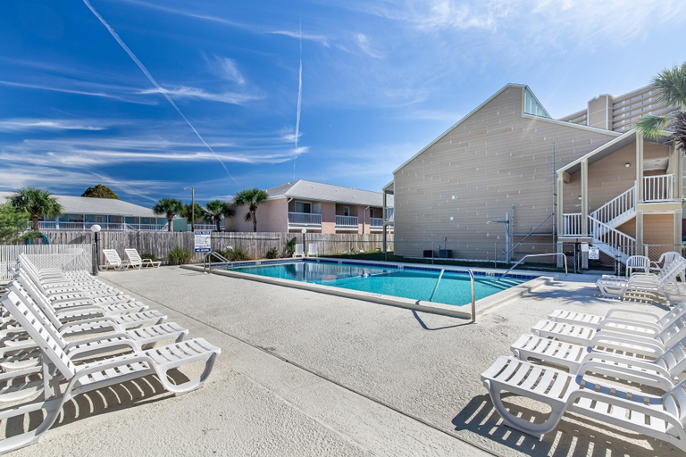 Sport & Beauty 4, Southwind I-9, Bay
