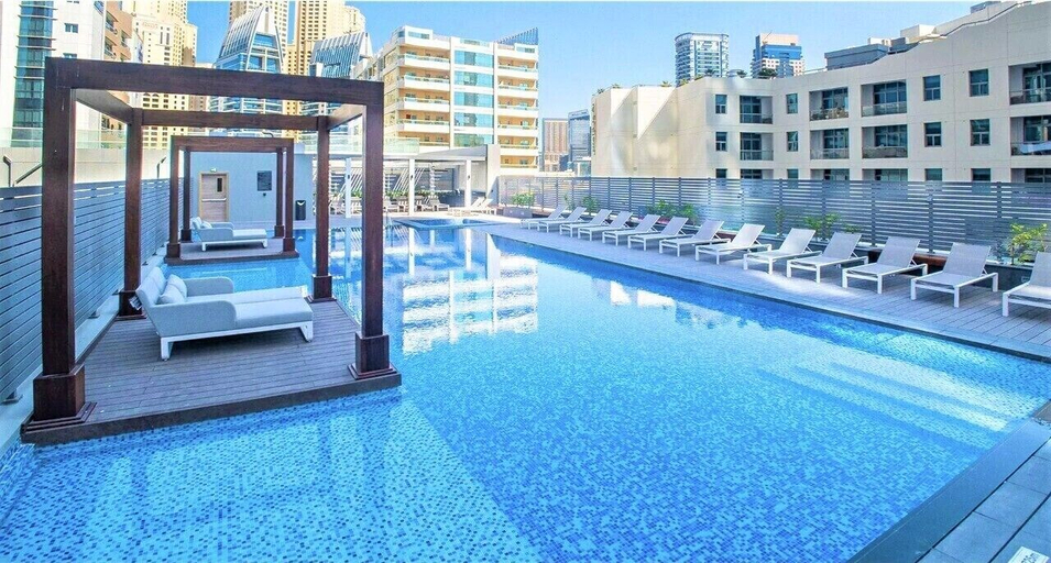 Sport & Beauty, Stunning Apt Marina view with Balcony, Dubai