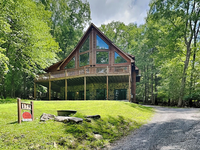 Exterior & Views 2, Fir Reel by Taylor Made Deep Creek, Garrett