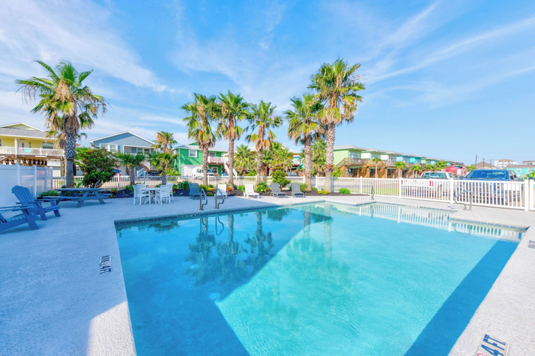 Sport & Beauty, Pop-A-Top by Silver Sands Vacation Rentals, Nueces