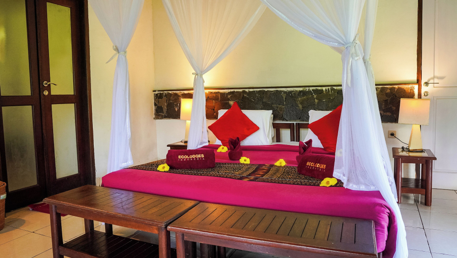 Bedroom 2, Kelimutu Crater Lakes Ecolodge, Ende
