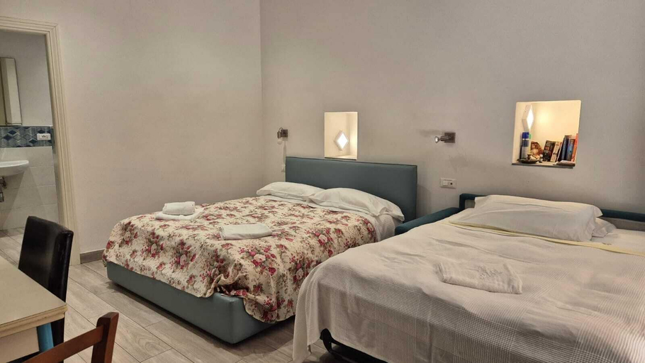 Room 2, Casa Isabella Monterosso, La Spezia