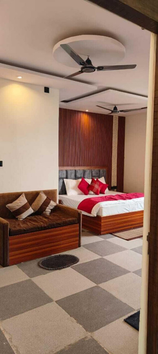 Bedroom 2, Sunny Pines Resort, Garhwal