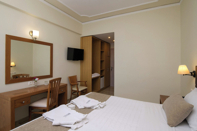 Bedroom 4, Kaiser Bridge, Ionian Islands