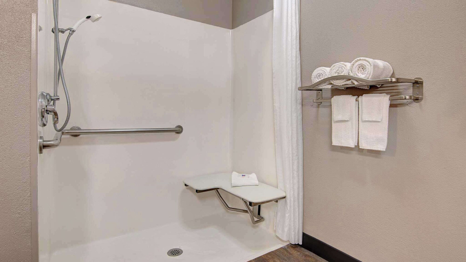 Bathroom 3, Studio 6 San Antonio, Tx - Northwest Medical Center, Bexar