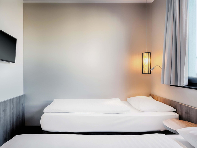 Bedroom 3, B&B Hotel Nürnberg-Plärrer, Nürnberg