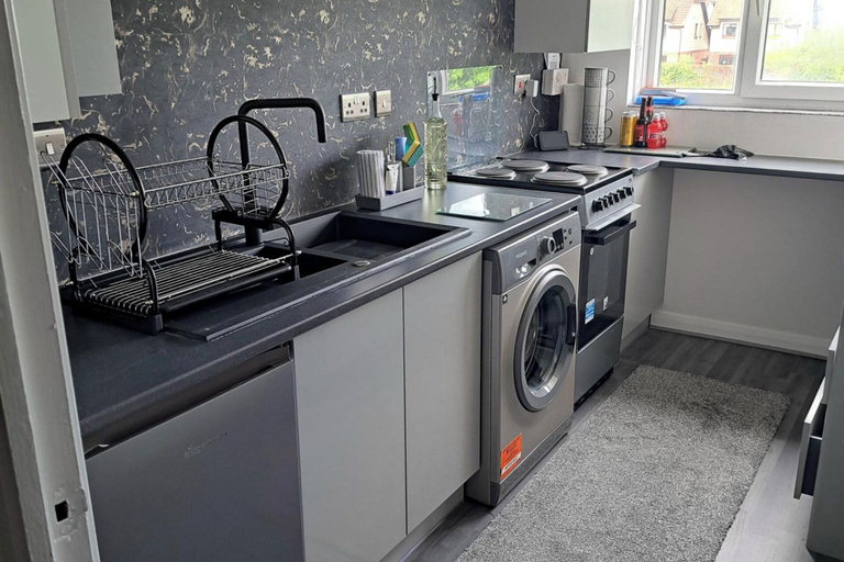 Others 5, Apartment - Sleeps 4 - Pet Friendly - Parking, South Ayrshire