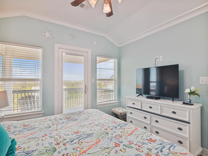 Bedroom 2, Adventure Awaits by Ryson Vacation Rentals, Galveston