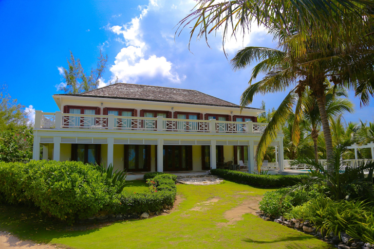 Exterior & Views, Alfred House & Cottage 6 Bedroom Home