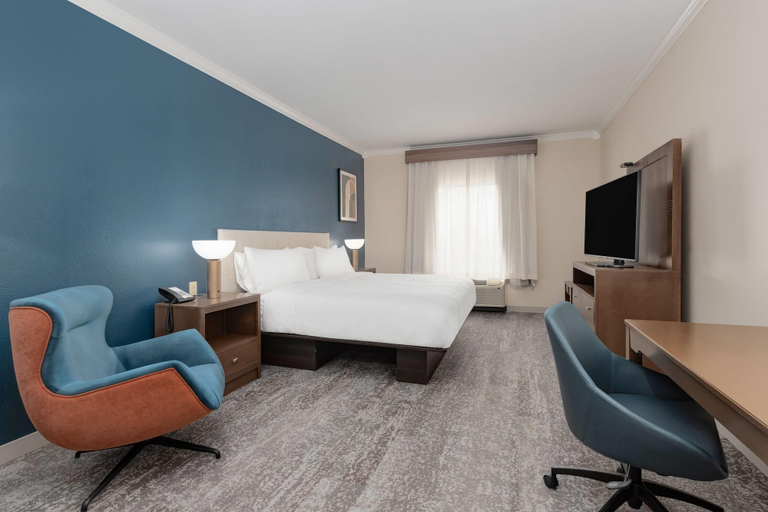 Bedroom 4, Wyndham Lake Charles, Calcasieu