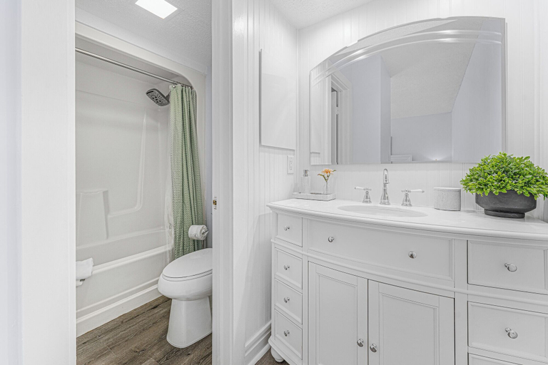 Bathroom 3, Xanadu A1 by Hilton Head Retreats, Beaufort