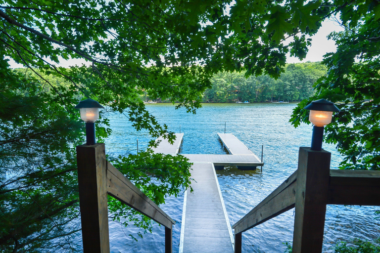 Sport & Beauty, Lakey Mclakehouse by Taylor Made Deep Creek, Garrett